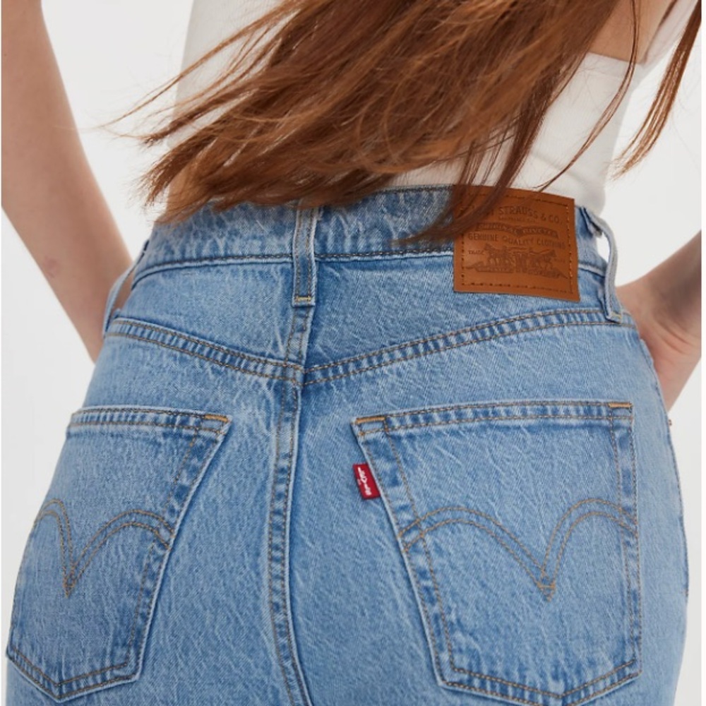 Levi's Ribcage Straight High Rise Jeans
